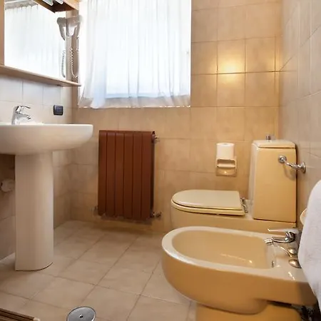 Nevegall Hotel apartamentowy 3*
